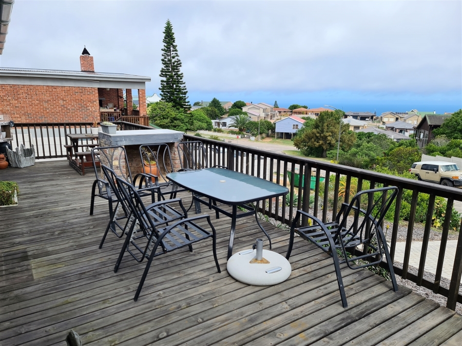 5 Bedroom Property for Sale in Dana Bay Western Cape